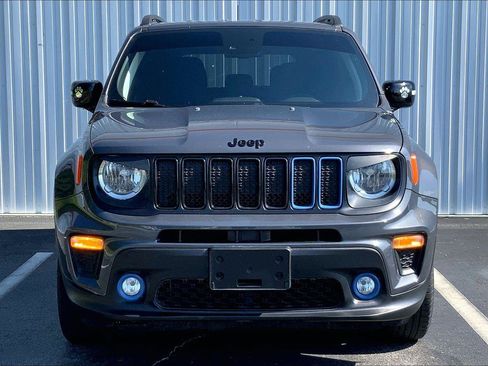 Used 2023 Jeep Renegade Altitude w/ Convenience Group I AWD/4WD image 3