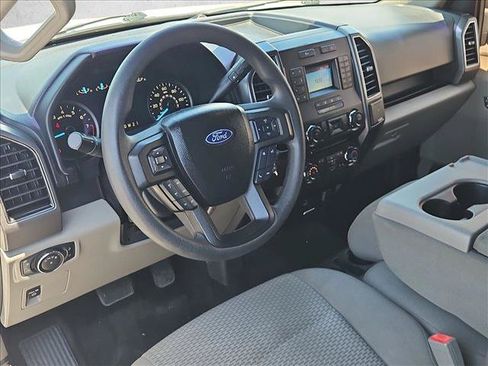Used 2018 Ford F150 XLT RWD image 13