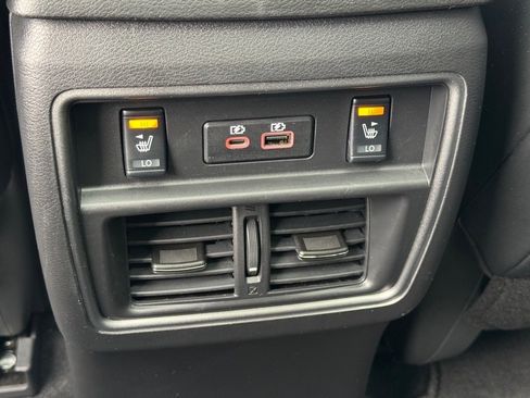 Certified 2024 Nissan Murano Platinum w/ Cargo Package image 13