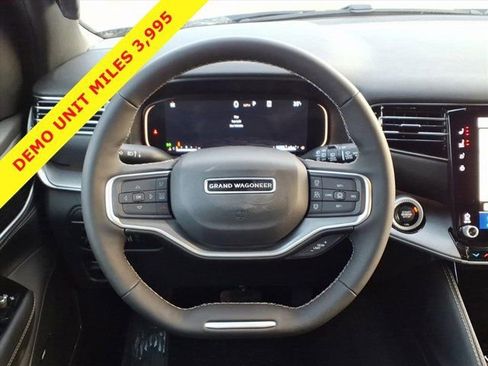 New 2026 Jeep Grand Wagoneer Limited w/ 8-Passenger Seating Package AWD/4WD image 10