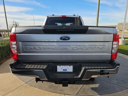 Used 2022 Ford F250 XL w/ STX Appearance Package image 7