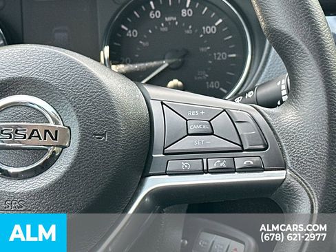 Used 2017 Nissan Rogue S AWD/4WD image 31