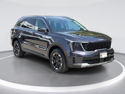 Used 2025 Kia Sorento S