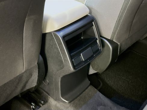 Used 2025 Subaru Forester AWD image 27