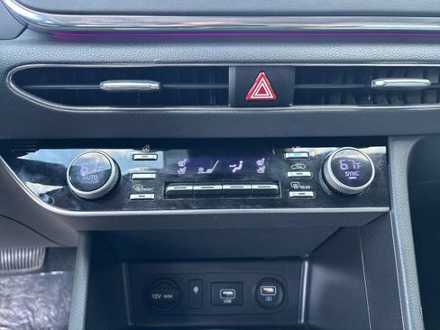 Used 2022 Hyundai Sonata Limited w/ Cargo Package image 19