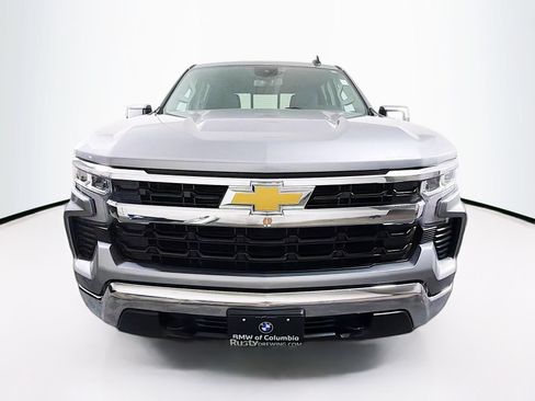 Used 2024 Chevrolet Silverado 1500 LT AWD/4WD image 2