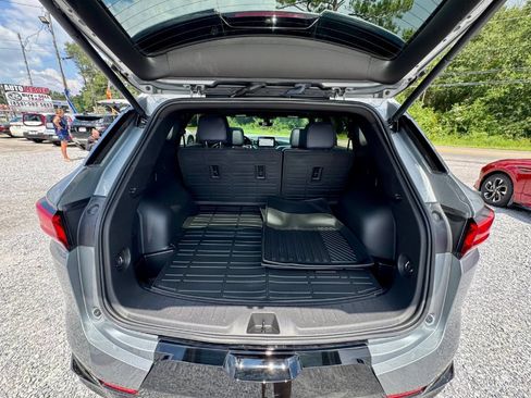 Used 2025 Chevrolet Blazer RS w/ Driver Confidence II Package FWD image 12