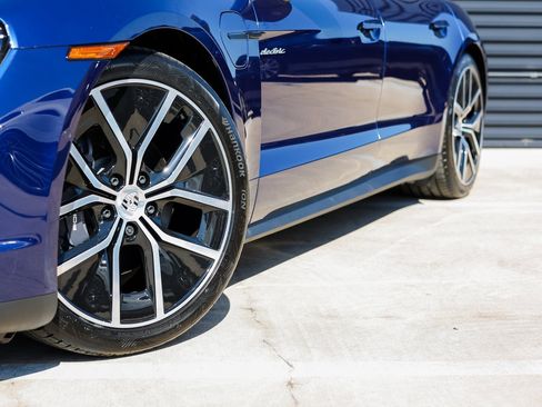 New 2025 Porsche Taycan image 12