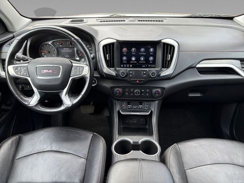 Used 2021 GMC Terrain SLT image 2