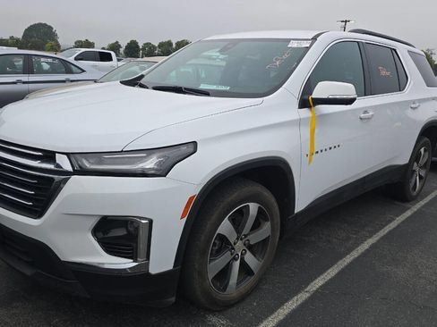 Used 2023 Chevrolet Traverse LT w/ LT Premium Package image 1