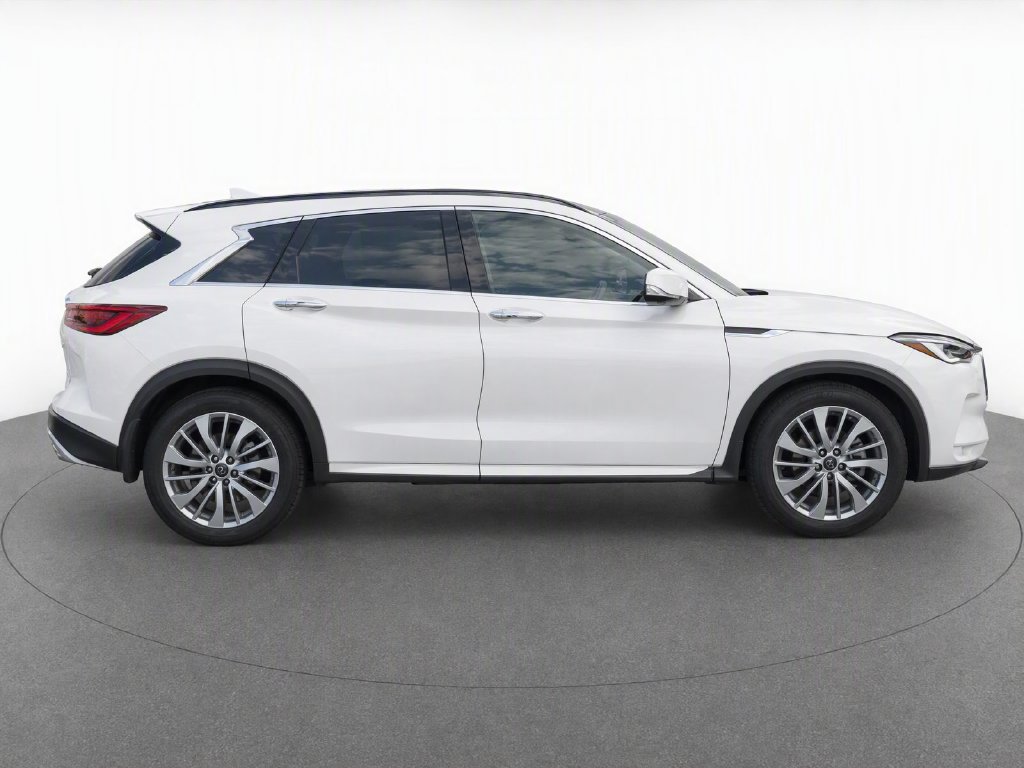 Certified 2023 INFINITI QX50 Luxe AWD/4WD image 8