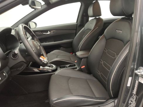 Used 2024 Kia Forte GT-Line image 17