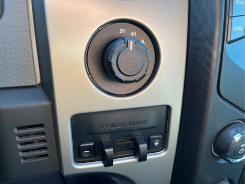 Used 2013 Ford F150 XLT w/ Luxury Equipment Group image 18