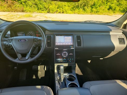 Used 2019 Ford Flex Limited w/ Equipment Group 303A AWD/4WD image 19