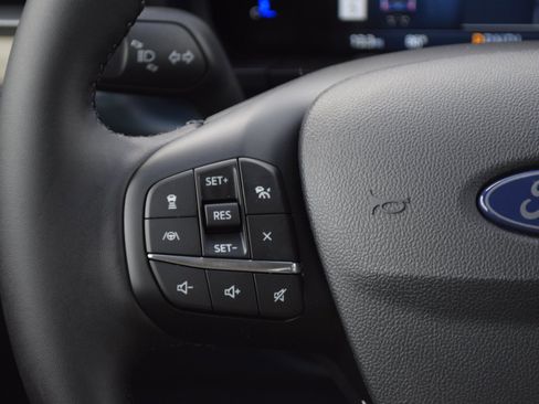 New 2025 Ford Maverick Lariat image 9