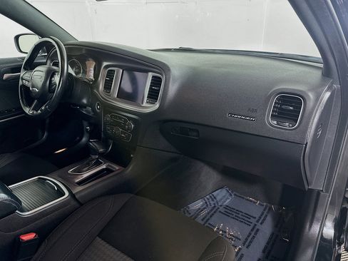 Used 2023 Dodge Charger SXT RWD image 27
