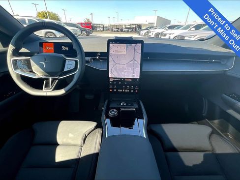 Used 2025 Polestar Polestar 3 image 21