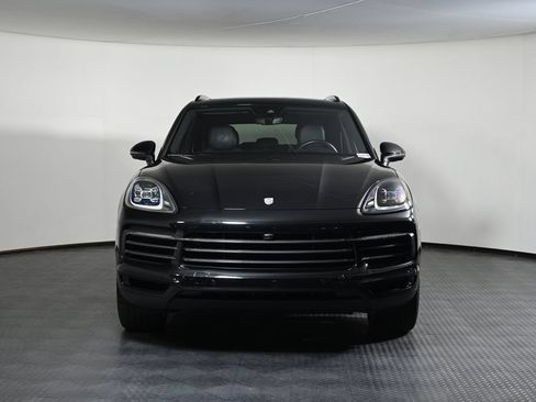 Used 2023 Porsche Cayenne Platinum Edition AWD/4WD image 20