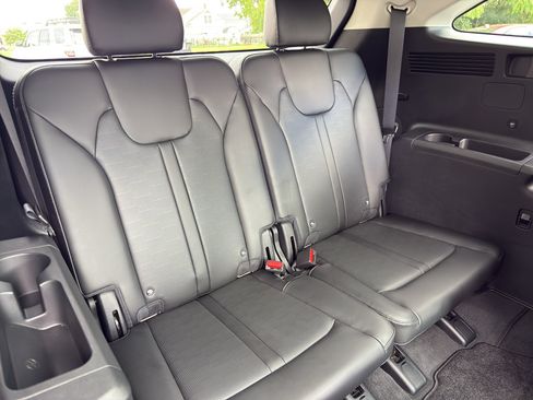 Used 2024 Kia Sorento SX AWD/4WD image 29