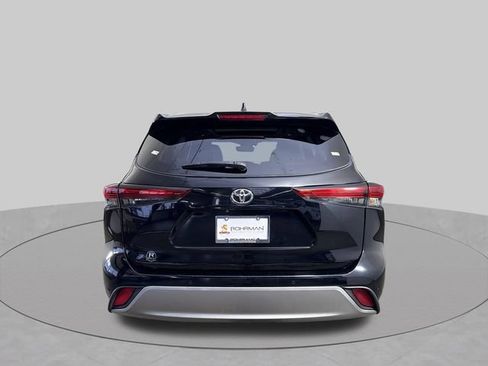 Used 2023 Toyota Highlander Platinum AWD/4WD image 34