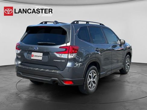 Used 2022 Subaru Forester Premium w/ Popular Package #1 AWD/4WD image 7