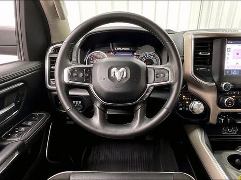 Used 2022 RAM 1500 Laramie AWD/4WD image 5