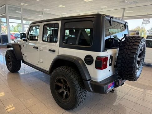 Used 2018 Jeep Wrangler Unlimited Rubicon image 5