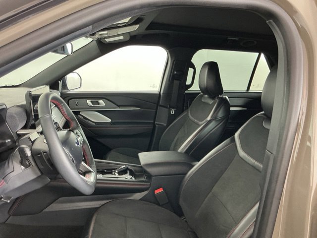Used 2026 Ford Explorer ST w/ Sun And Sound Package AWD/4WD image 17