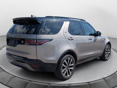 Used 2023 Land Rover Discovery S R-Dynamic AWD/4WD image 3