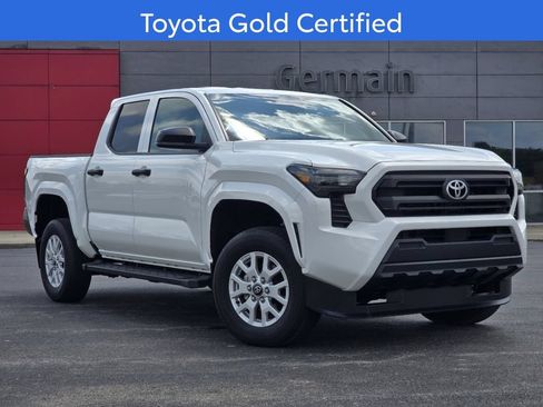 Certified 2024 Toyota Tacoma SR AWD/4WD image 2