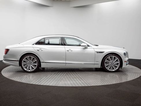Used 2023 Bentley Flying Spur W12 image 64