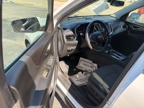 Used 2021 Chevrolet Equinox LT image 5
