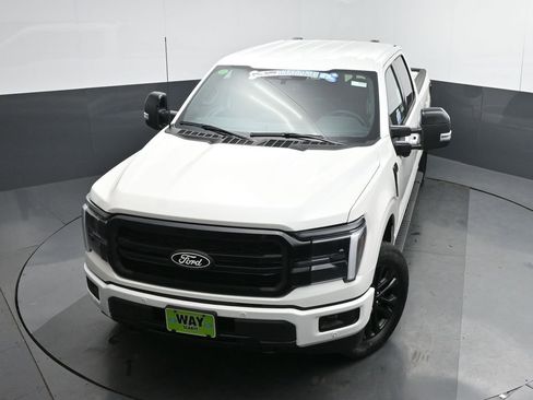 New 2026 Ford F150 Lariat w/ Equipment Group 502A High image 40