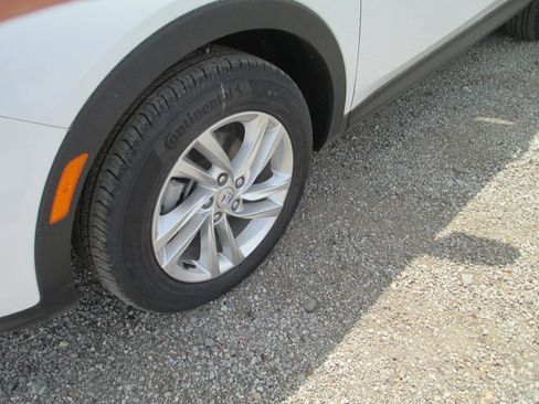 New 2026 Buick Envista Sport Touring w/ Convenience I Package FWD image 11