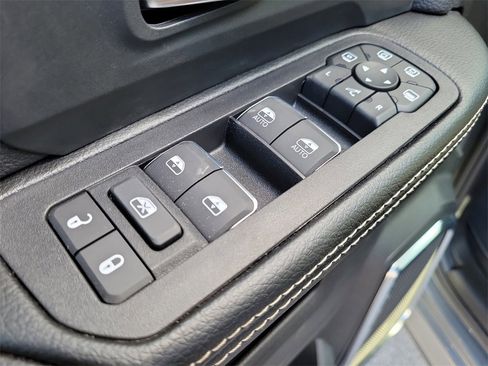 New 2026 RAM 2500 Laramie image 19