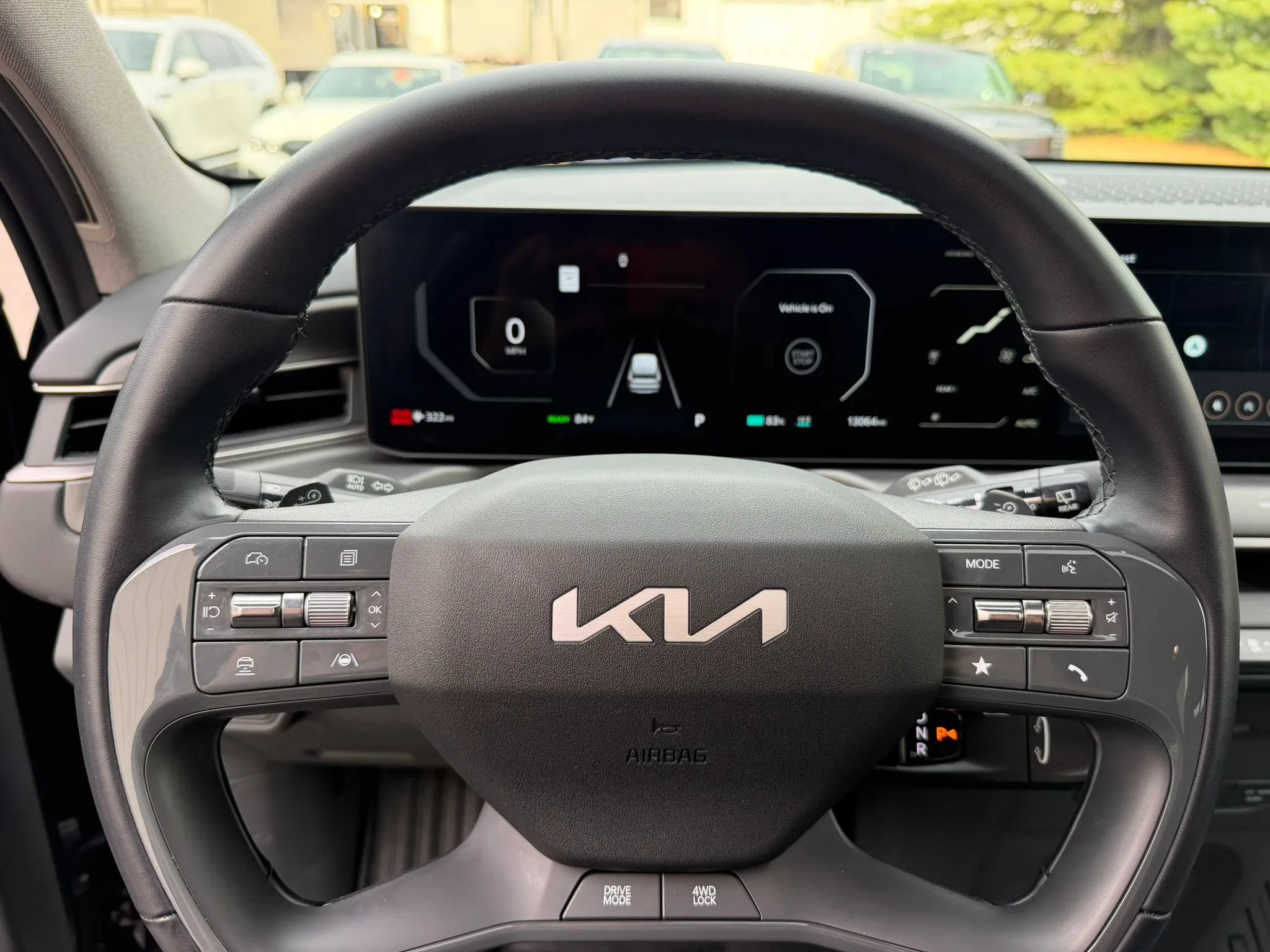 Used 2024 Kia EV9 Wind AWD/4WD image 27