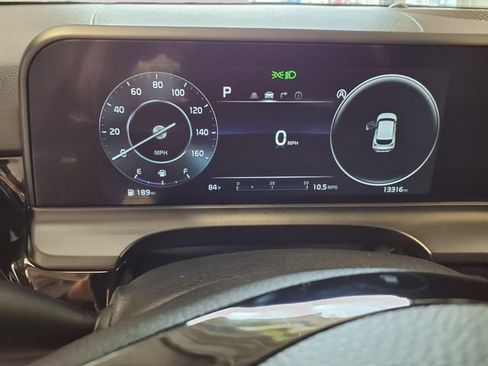 Used 2024 Kia Seltos S AWD/4WD image 16