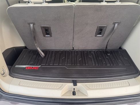 Used 2019 GMC Acadia Denali w/ Technology Package image 12