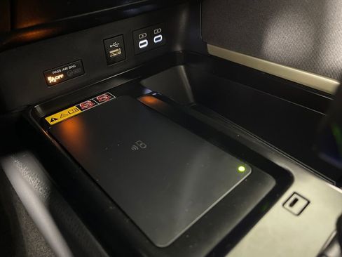 Certified 2025 Toyota Camry LE image 27