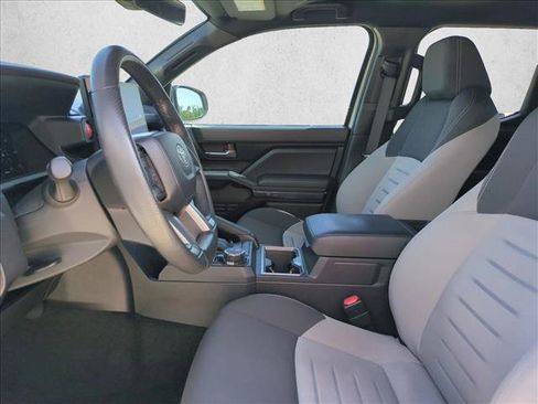 Used 2024 Toyota Tacoma TRD Sport AWD/4WD image 15