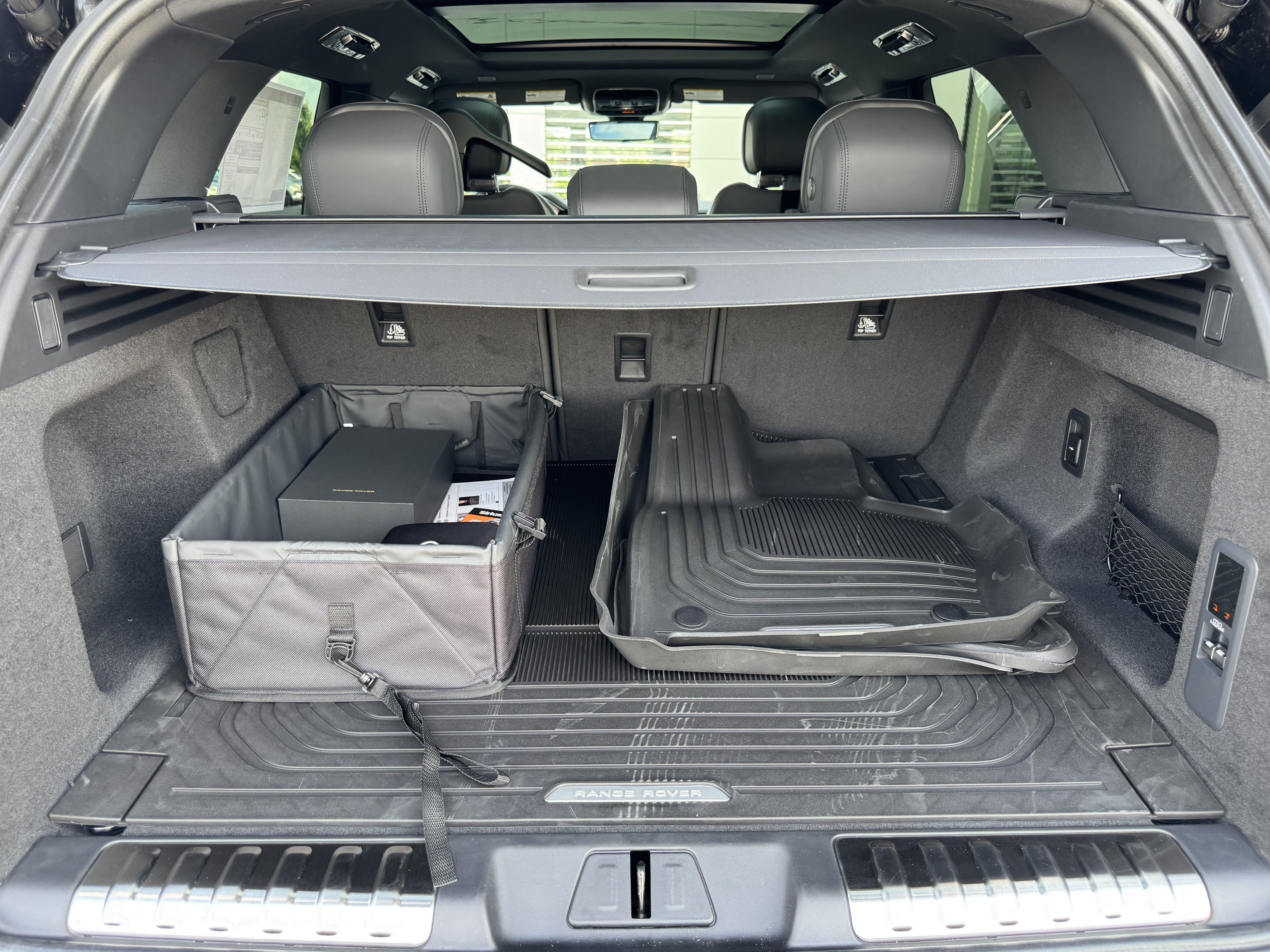 New 2026 Land Rover Range Rover Sport Dynamic SE AWD/4WD image 28