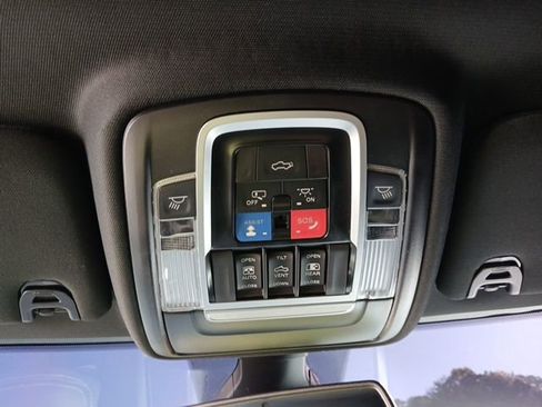 Used 2024 RAM 2500 Rebel w/ Towing Technology Group image 50