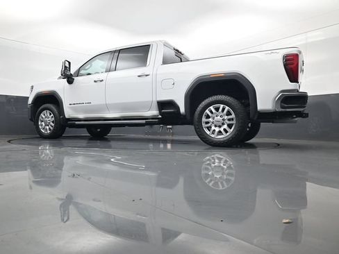 Certified 2024 GMC Sierra 2500 SLT w/ SLT Premium Package AWD/4WD image 27