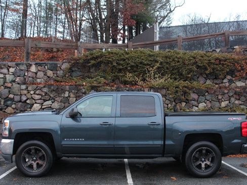 Used 2017 Chevrolet Silverado 1500 LT w/ All Star Edition image 6
