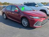 Used 2021 Toyota Camry LE image 2