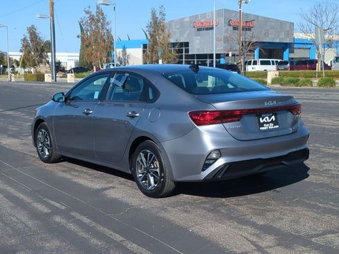 Certified 2024 Kia Forte LXS w/ LXS Technology Package image 8