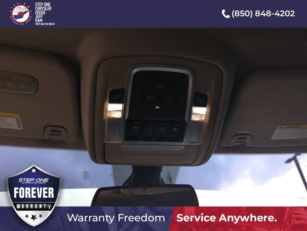 Used 2019 RAM 1500 Laramie AWD/4WD image 25