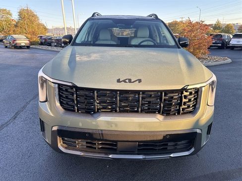 New 2025 Kia Sorento SX image 2