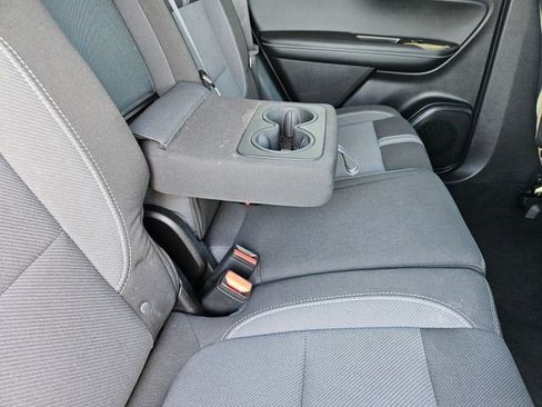 Used 2025 Chevrolet Blazer LT AWD/4WD image 19