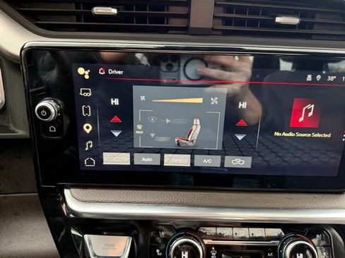 Used 2023 GMC Sierra 1500 Denali w/ Technology Package image 19